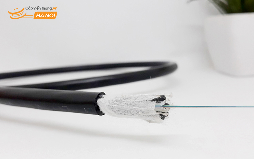 Cáp quang phi kim loại Single Mode 48FO