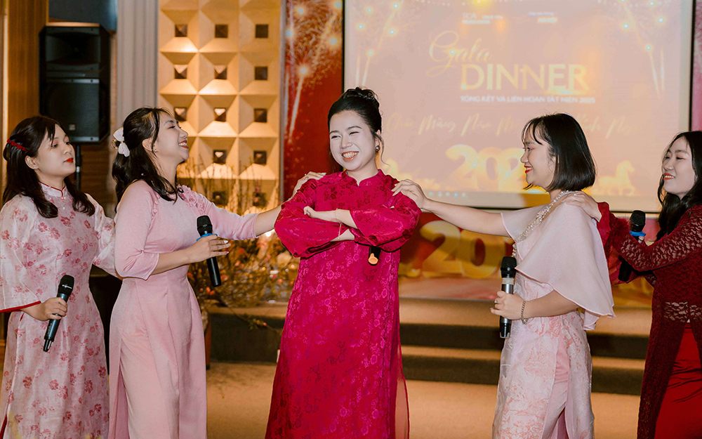 Những tiết mục văn nghệ làm nên không khí đêm gala