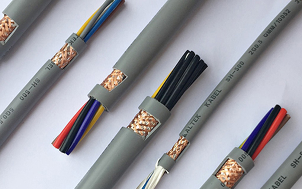  Cáp điều khiển nhập khẩu được ưu tiên lựa chọn