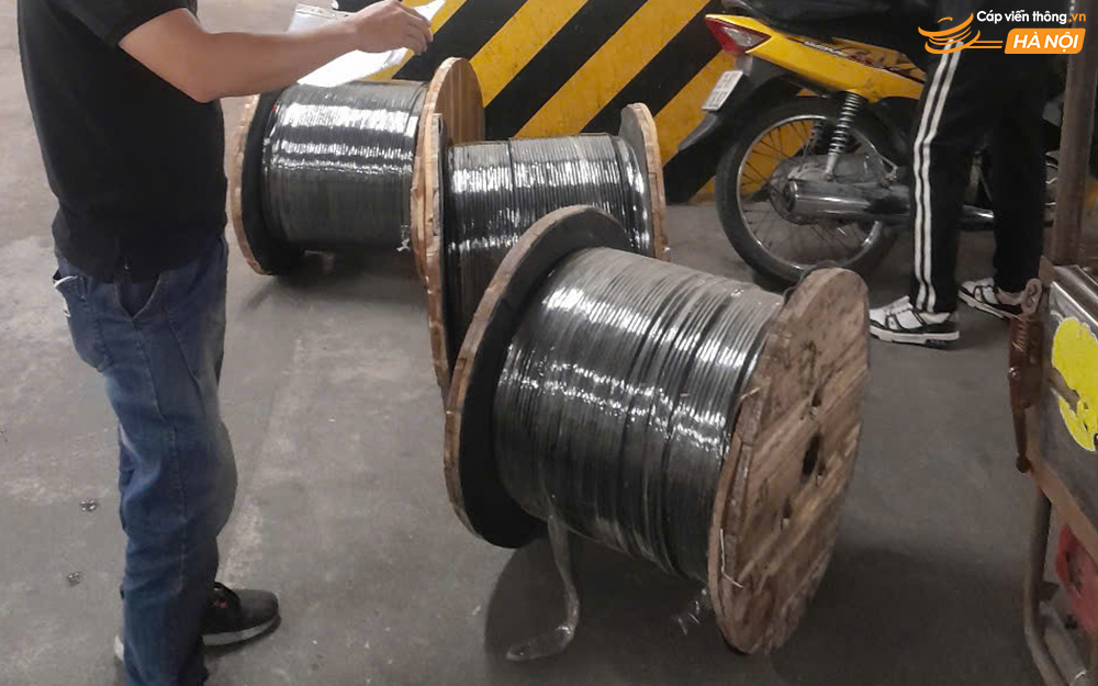 Cáp điều khiển chống cháy Z43 2x1.5 giao tới Vincom Nguyễn Chí Thanh