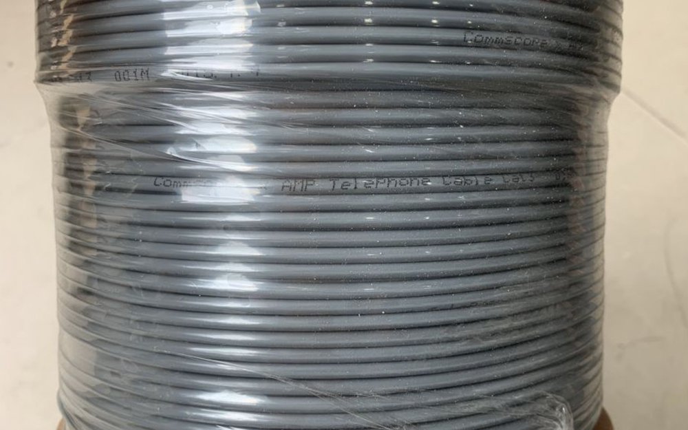 Cáp điện thoại 2 đôi ngoài trời Commscope x AMP