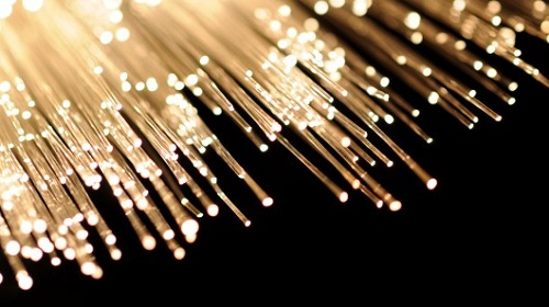 SO SÁNH 2 LOẠI CÁP SỢI QUANG:SINGLE MODE VÀ MULTI MODE