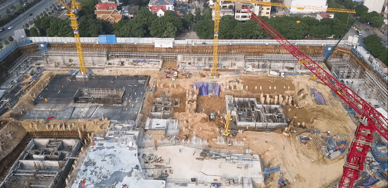 Công trình Lotte Mall Tây Hồ đang trong giai đoạn thi công