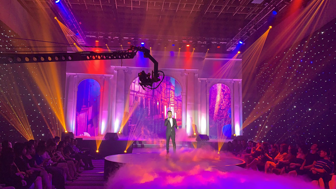 Tại sao chúng ta cần cáp điều khiển trong sản xuất âm thanh ánh sáng sân khấu?