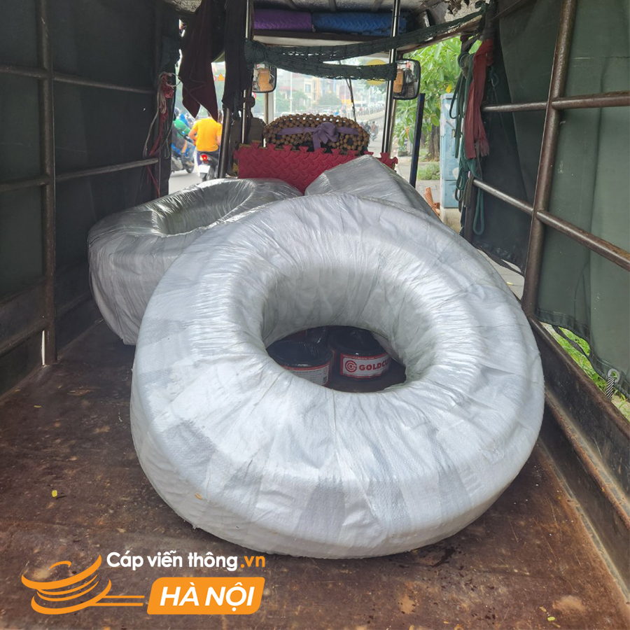 Đơn hàng ống ruột gà lõi thép giao công trình